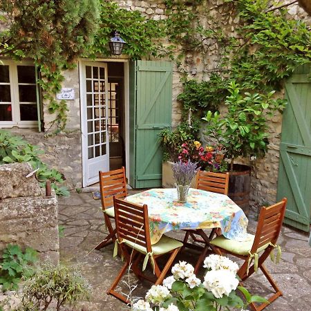 Bed and Breakfast Au Coeur De La Cite Medievale Vaison-la-Romaine Exterior foto